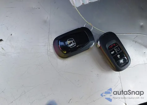 2024 Honda Civic Sport z USA, uszkodzony, nr VIN 2HGFE2F53RH584026